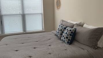 1 chambre, fer et planche à repasser, Wi-Fi, draps fournis