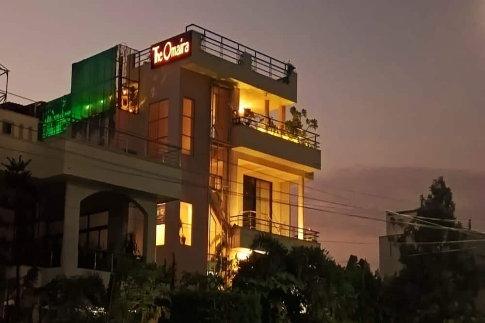 HOTEL THE OMAIRA