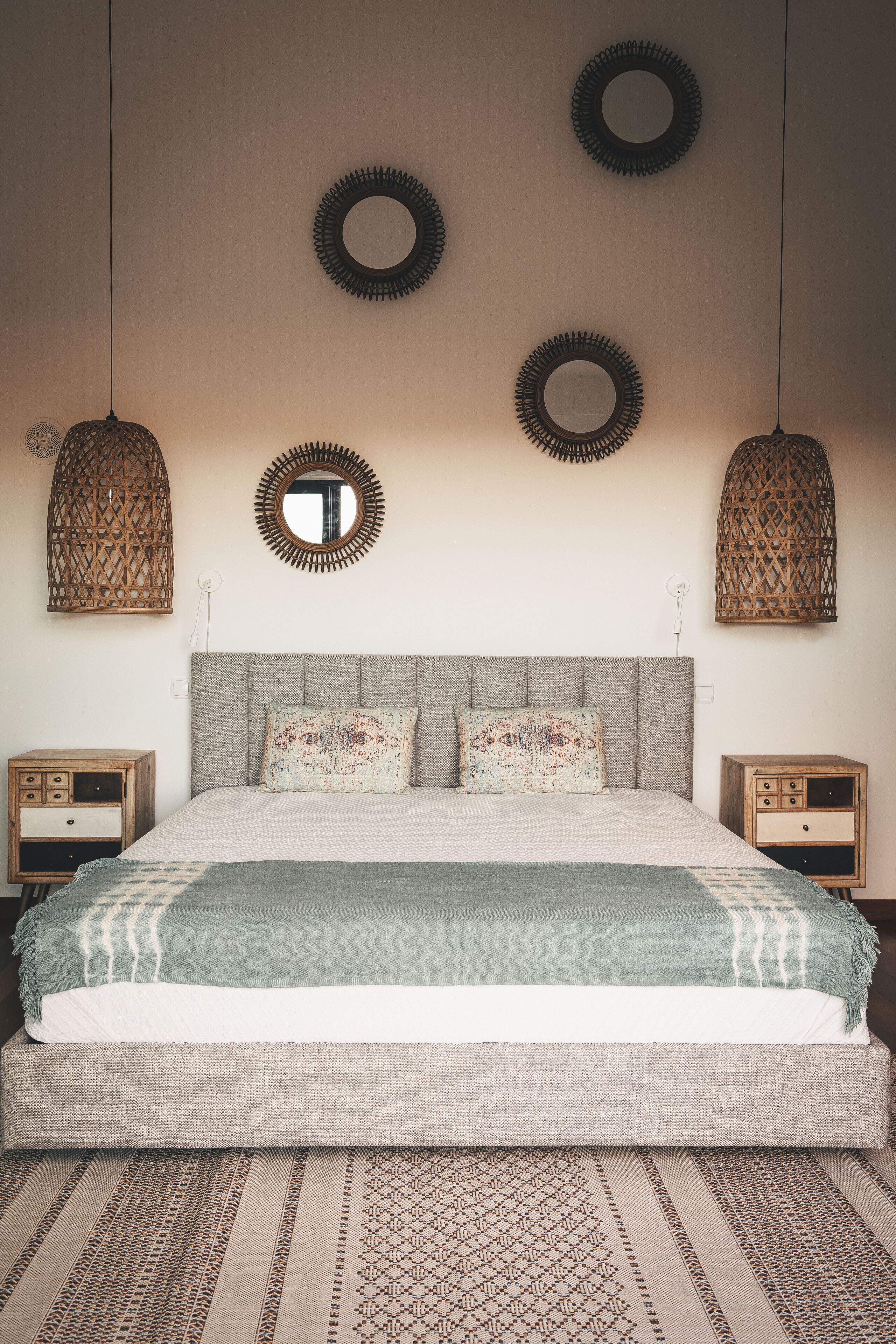 Suite Pomegranate