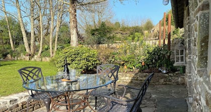 Charming cottage 4 km from the beach + terrace/ garden