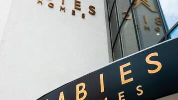 Fachada da propriedade