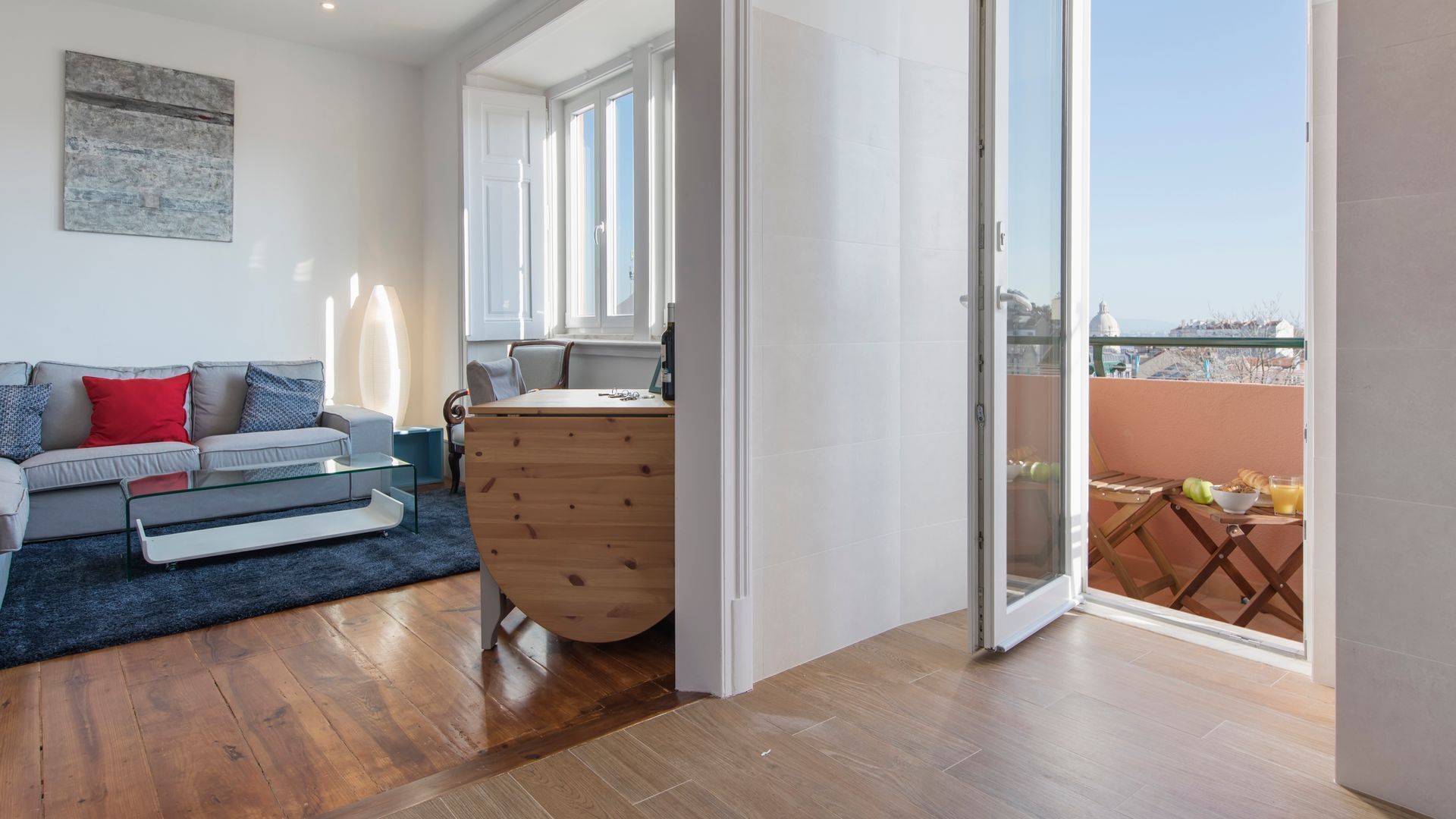 Télévision à écran plat