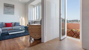 Télévision à écran plat