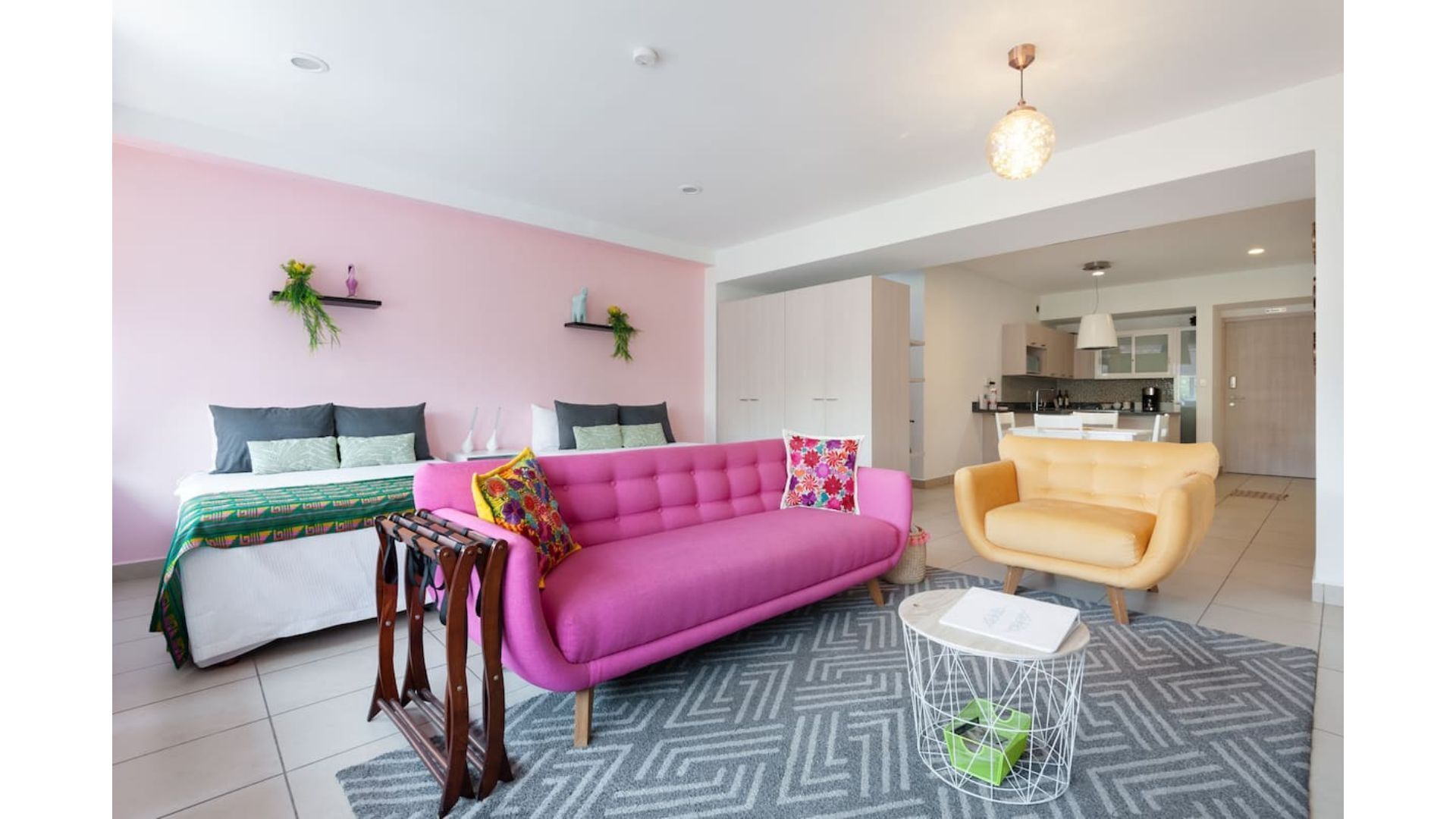 Lavish & Vibrant | Centric+Alameda Central View