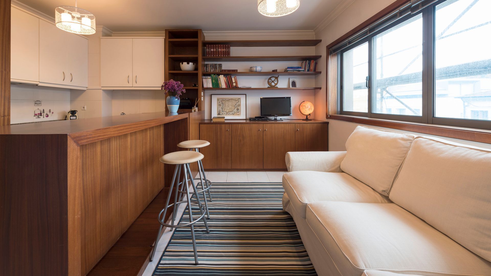 Charming Beach Flat by metro station by LovelyStay