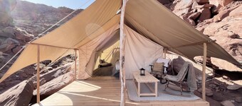 Luxury Glamping Tent in Moab | Sleeps 2