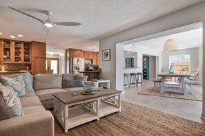 Fernseher, Tischfußball