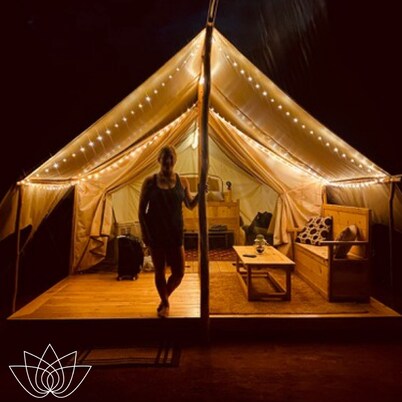 * Luxury Glamping Tent in Moab | Sleeps 4