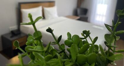 Inalens Airport Hotel