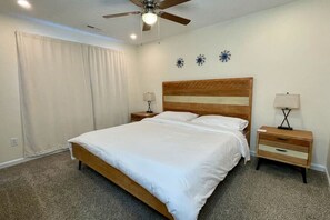 2 bedrooms, desk, iron/ironing board, travel cot