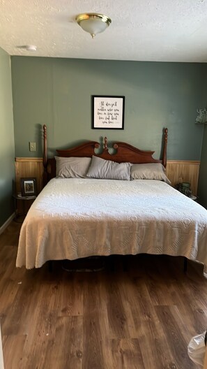 3 Schlafzimmer, Bügeleisen/Bügelbrett, Reisekinderbett, kostenloses WLAN