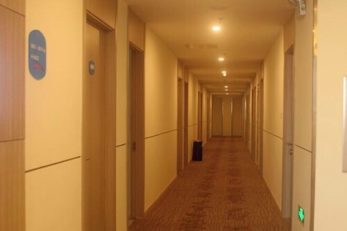 Huamei Hotel (Linyi Luozhuang District Government)