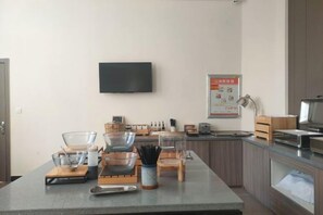 Unclassified image, 4 of 46, button - Huamei Hotel (Linyi Luozhuang District Government) (Linyi)