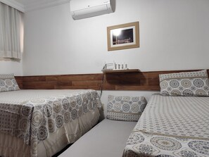 3 bedrooms, in-room safe, iron/ironing board, travel crib