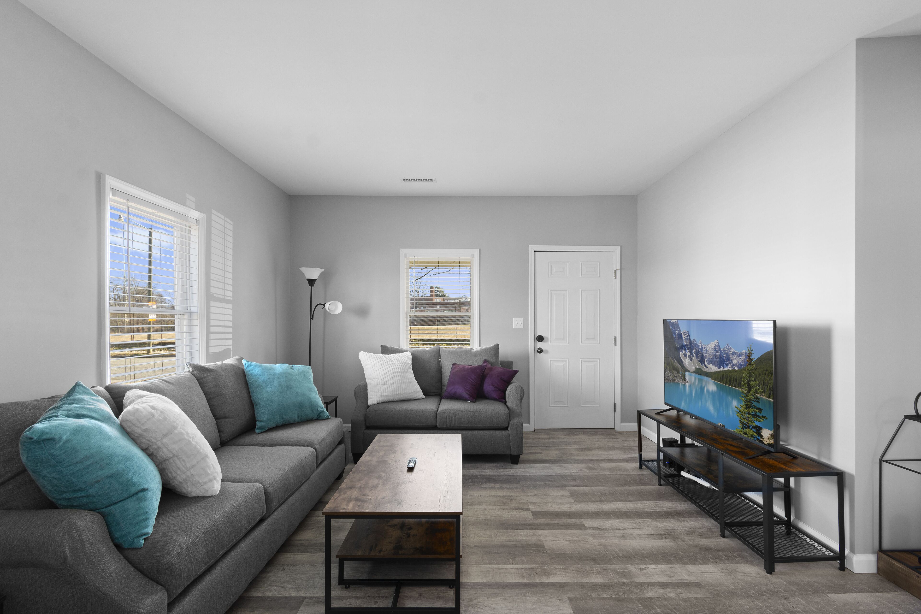 Newly remodeled 3/1 home near Revolution Mill