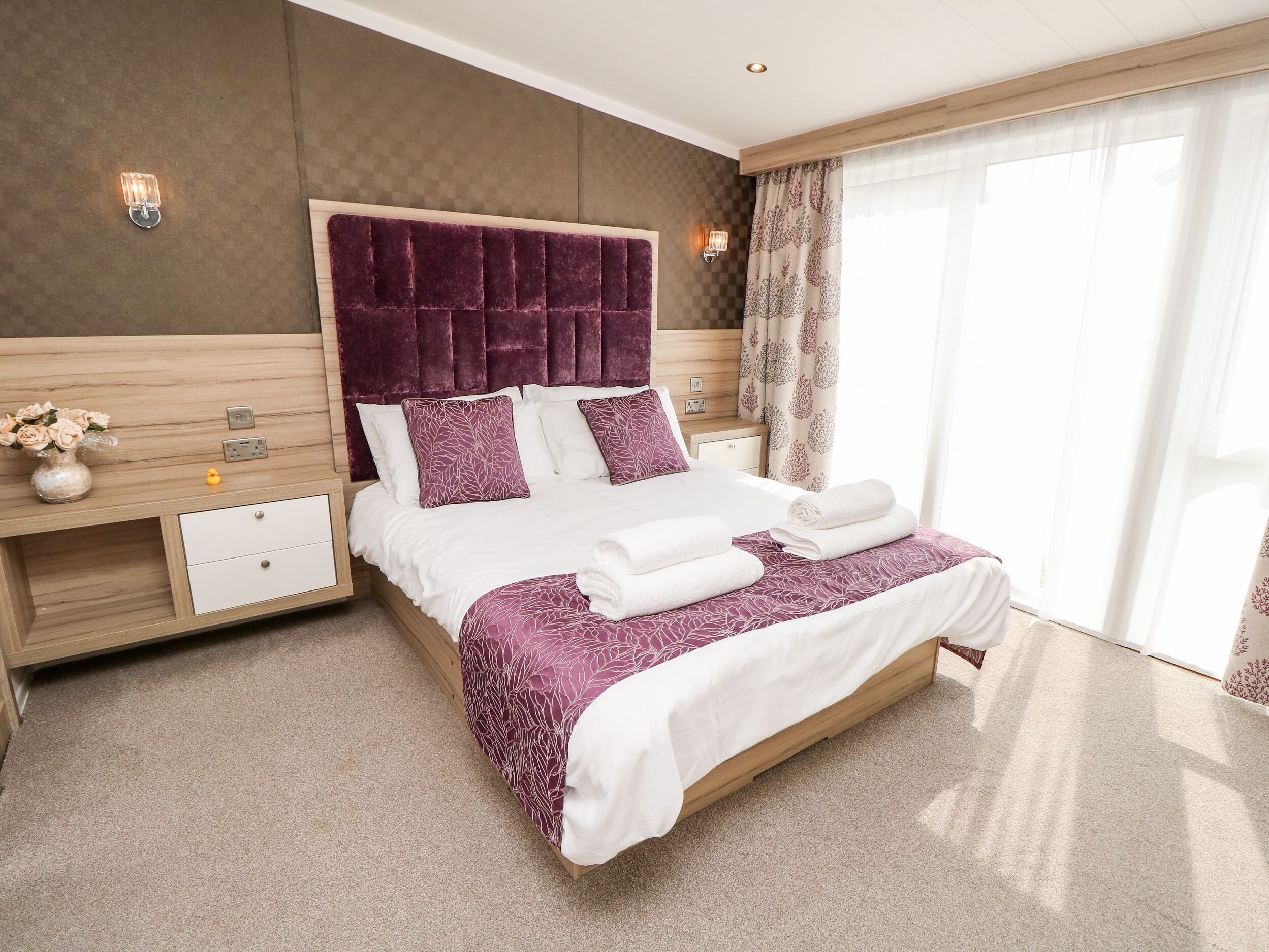 Cottage | 2 bedrooms, individually decorated, individually furnished, free WiFi