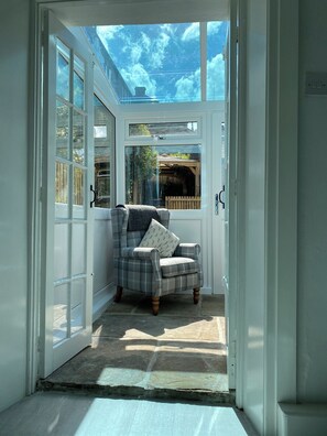 Interior - Holmfirth Hideout (Holmfirth)