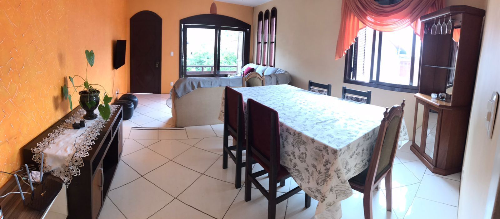 Upper part, spacious and cozy house with great location.