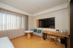 Unclassified image, 3 of 128, button - Ji Hotel (Shenyang)
