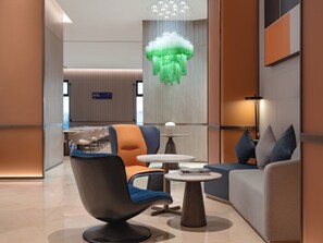 Exterior - Holiday Inn Express Zhengzhou Garden Road by IHG (Zhengzhou)