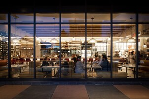 供应晚餐，意大利菜