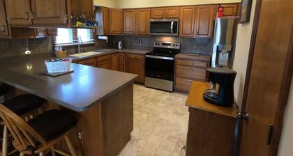 3-bedroom vacation home 10 minutes from Indiana University Bloomington