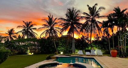 Luxurious Ocean Front Villa with its own private infinity pool & beach!