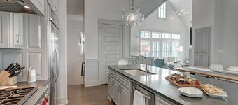 Luxe Beach Home@Cinnamon Shore Across from Resort-Style Pool+More Amenities