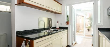 Cottage | Interior