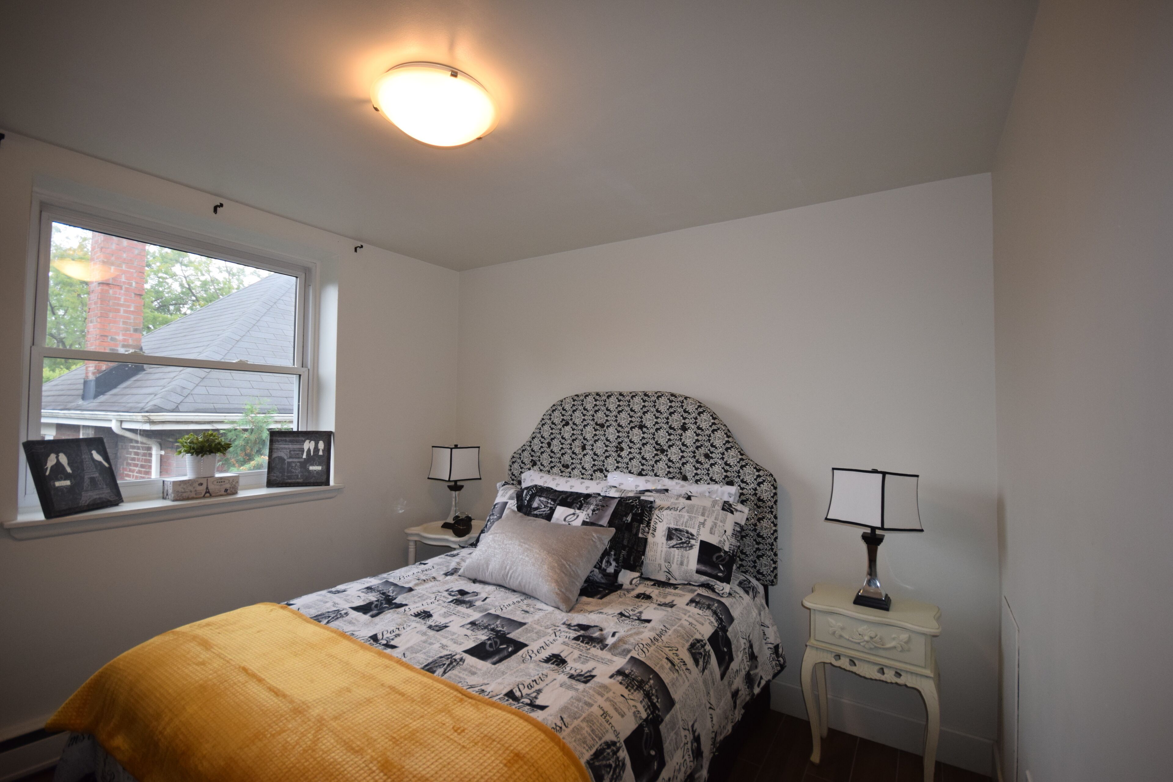 One Bedroom Suite ~ Wortley Village - London Ontario