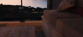 A charming setting with the sea in full view!