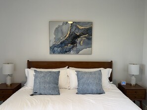 2 bedrooms, desk, iron/ironing board, free WiFi