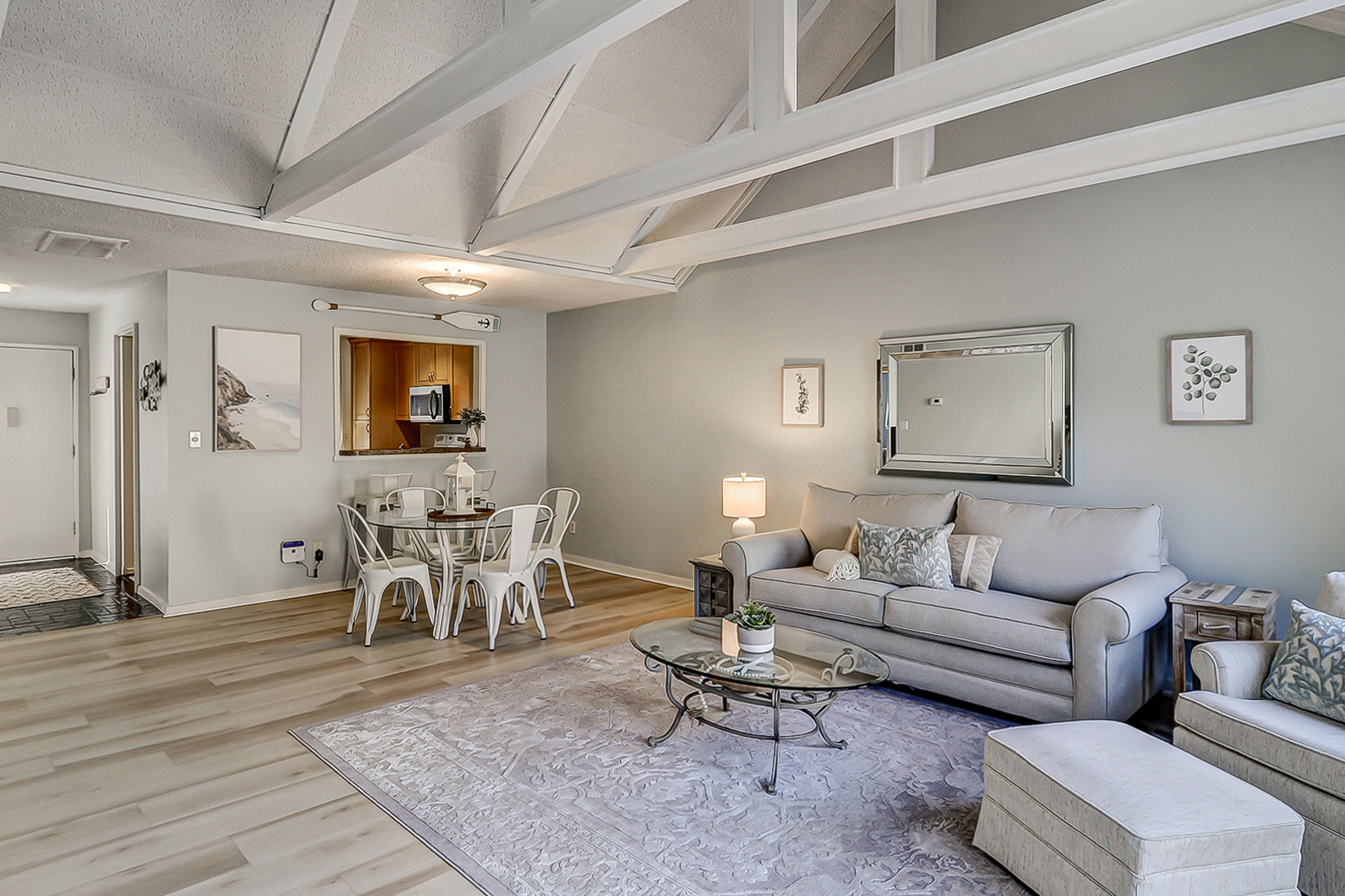 Snowbird-friendly condo with deck, grill, central AC, on-site pool, & free wifi