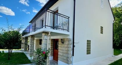 Pleasant house with garage