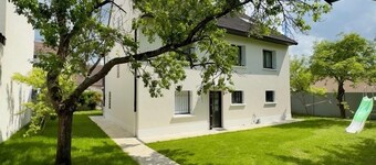 Pleasant house with garage