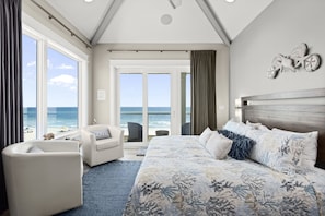 7 bedrooms, iron/ironing board, travel cot, WiFi - 'Make Your Mark PCB' Gulf Front/Private Pool/Wifi/Tiki Bar (Panama City Beach)