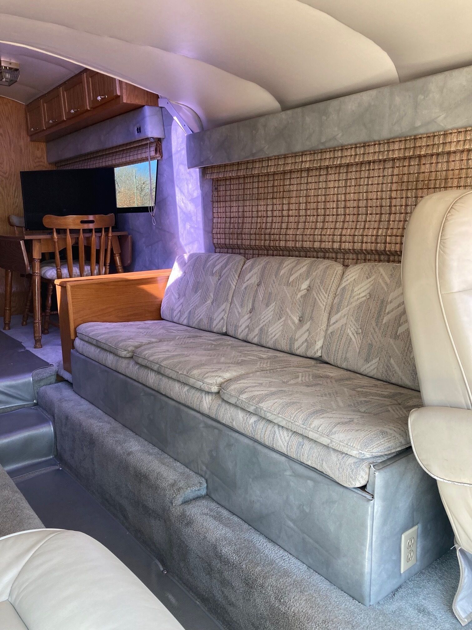 Located next to the Arkansas River just below Stouts Point Petit Jean Grave Site