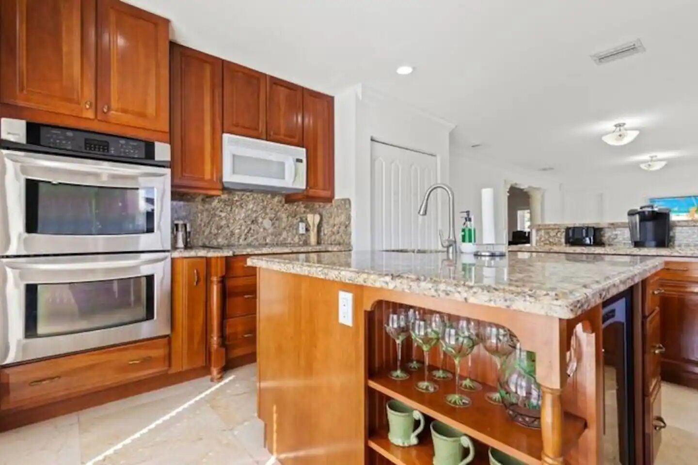 Luxe Modern Private Getaway in the Heart of Miami!