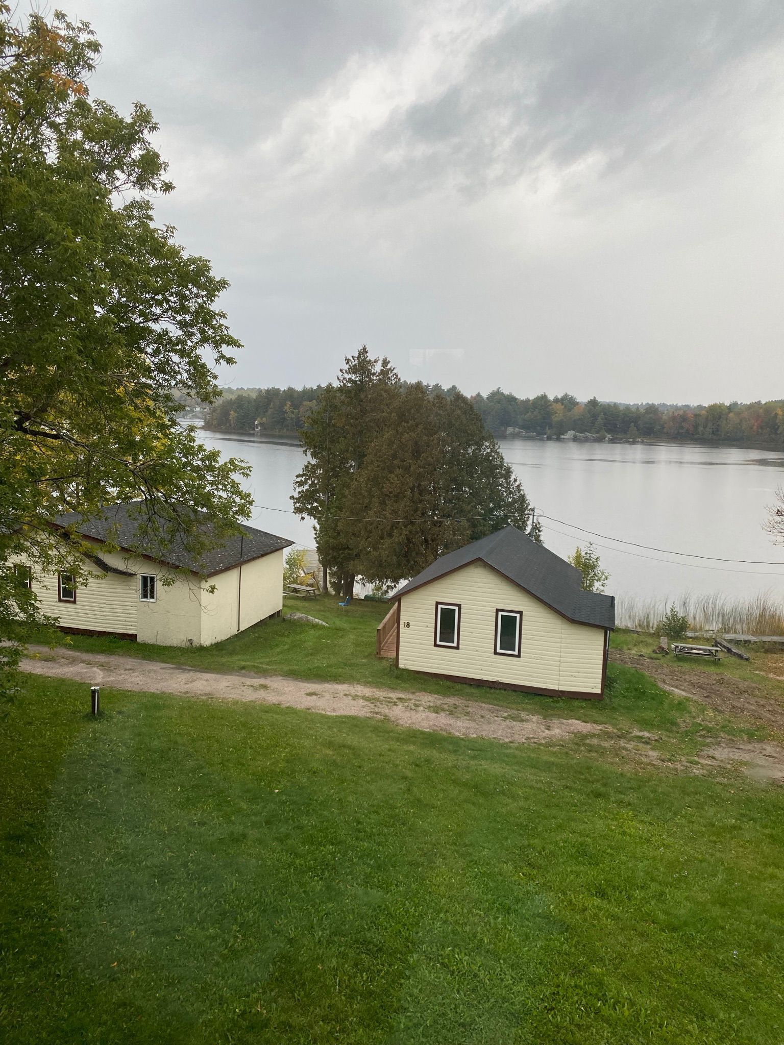 20 French River Rooms