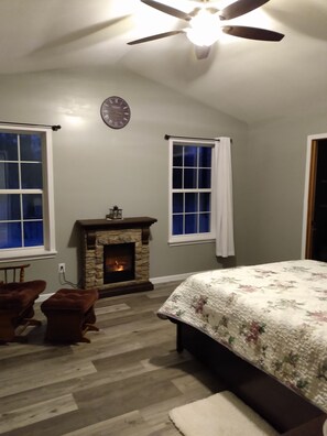 3 Schlafzimmer, Bügeleisen/Bügelbrett, Reisekinderbett, kostenloses WLAN