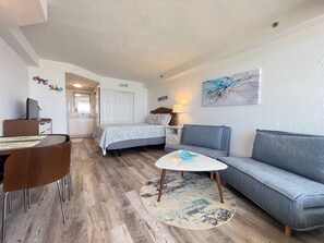 Room - Oceanfront Daytona Beach Resort # 518 (Daytona Beach)