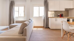 Unclassified image, 3 of 24, button - HOMEABOUT LA MERCED APARTMENT 23 (1BR 1BT) (Malaga)