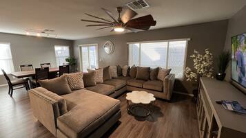 Smart-TV, Tischfußball