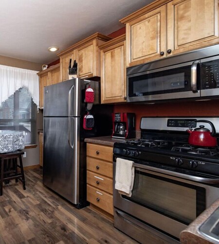 *BBQ *Pet Friendly *WIFI *Walk to Whiskey Row