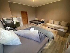 3 bedrooms, desk, iron/ironing board, travel cot