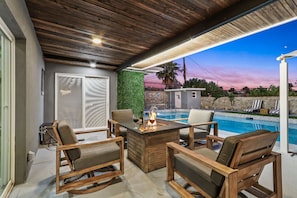 Outdoor pool, a heated pool