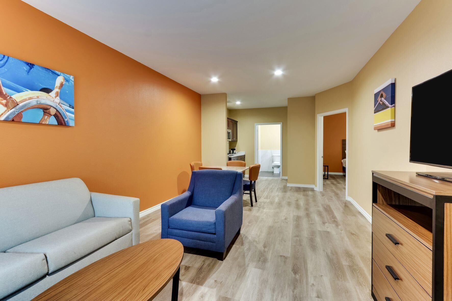 Family Suite in Port Aransas Texas - Captains Quarters Inn