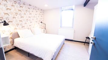 2 chambres, fer et planche Ă repasser, Wi-Fi, draps fournis