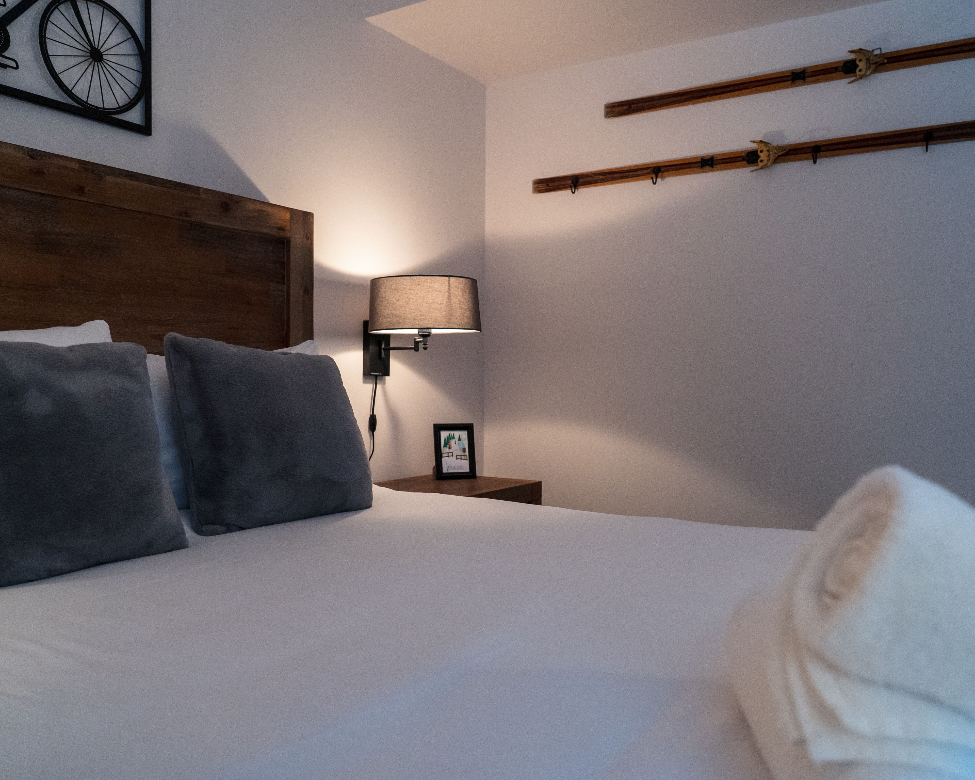 Renovated Stylish Condo Close To Everything -Downtown Tremblant