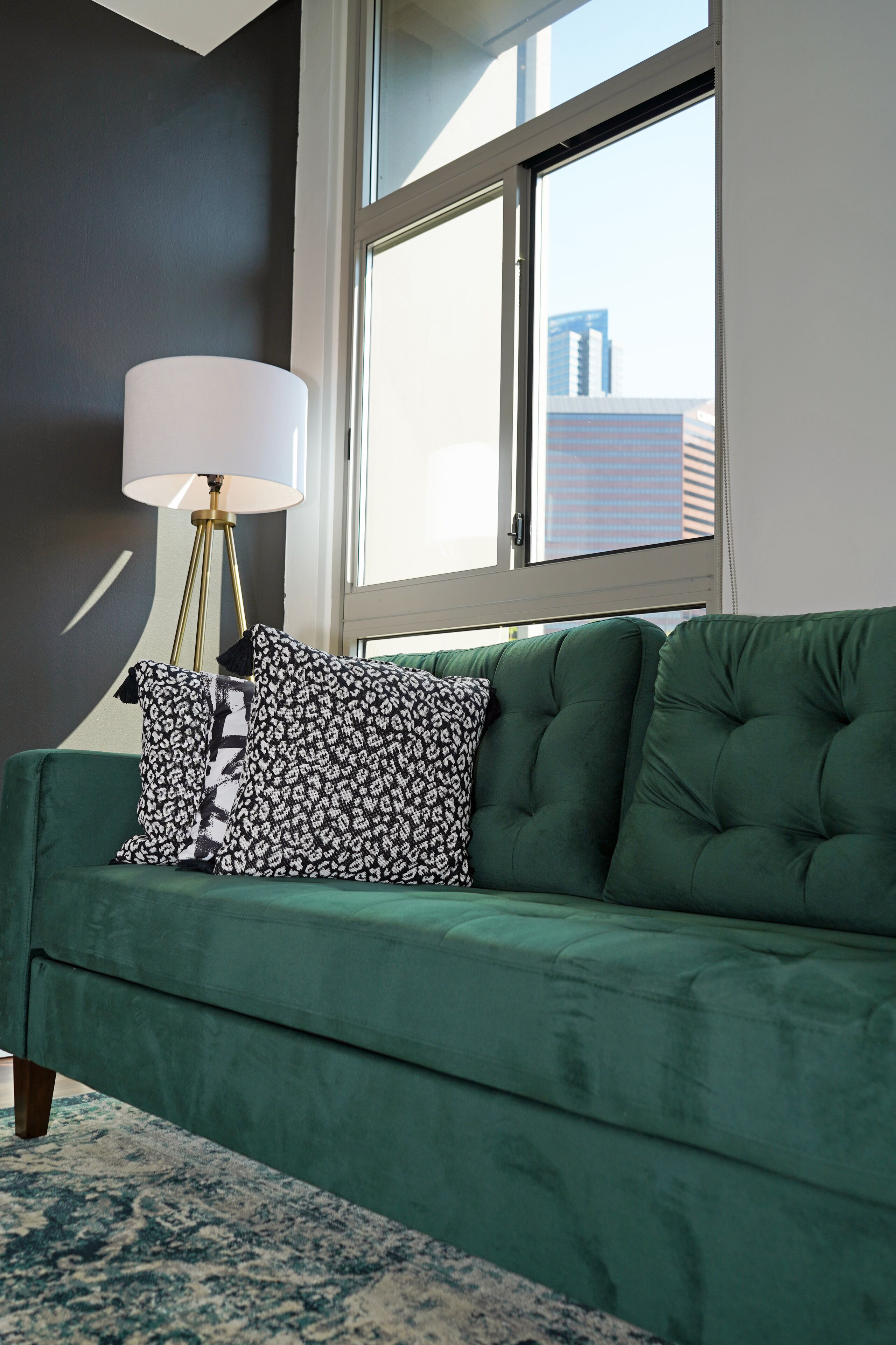 STYLE IN THE CITY♠Downtown LA- Free Parking!